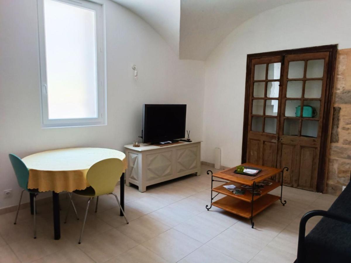 Dans Maison De Maitre, Appartement Independant. Montfrin Luaran gambar